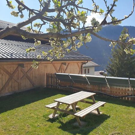 App. Monte Pore - Agriturismo La Majon Colle Santa Lucia Eksteriør billede