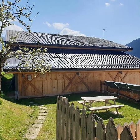 App. Monte Pore - Agriturismo La Majon Colle Santa Lucia Eksteriør billede