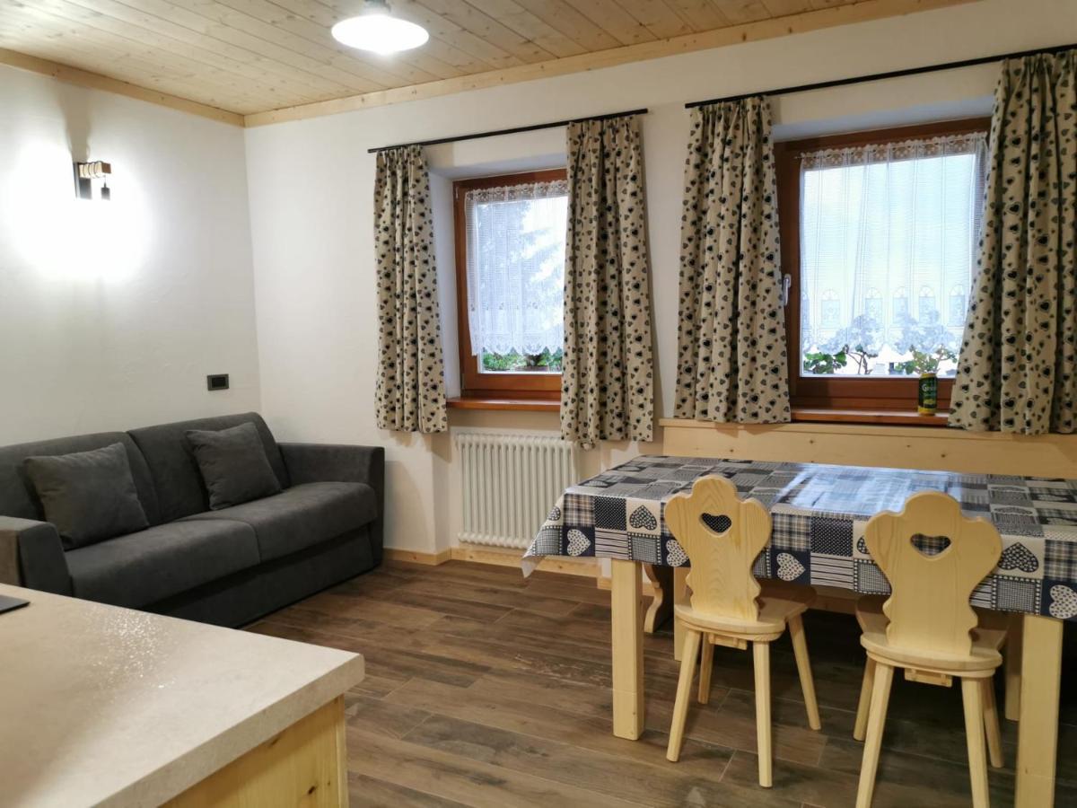 App. Monte Pore - Agriturismo La Majon Colle Santa Lucia Eksteriør billede