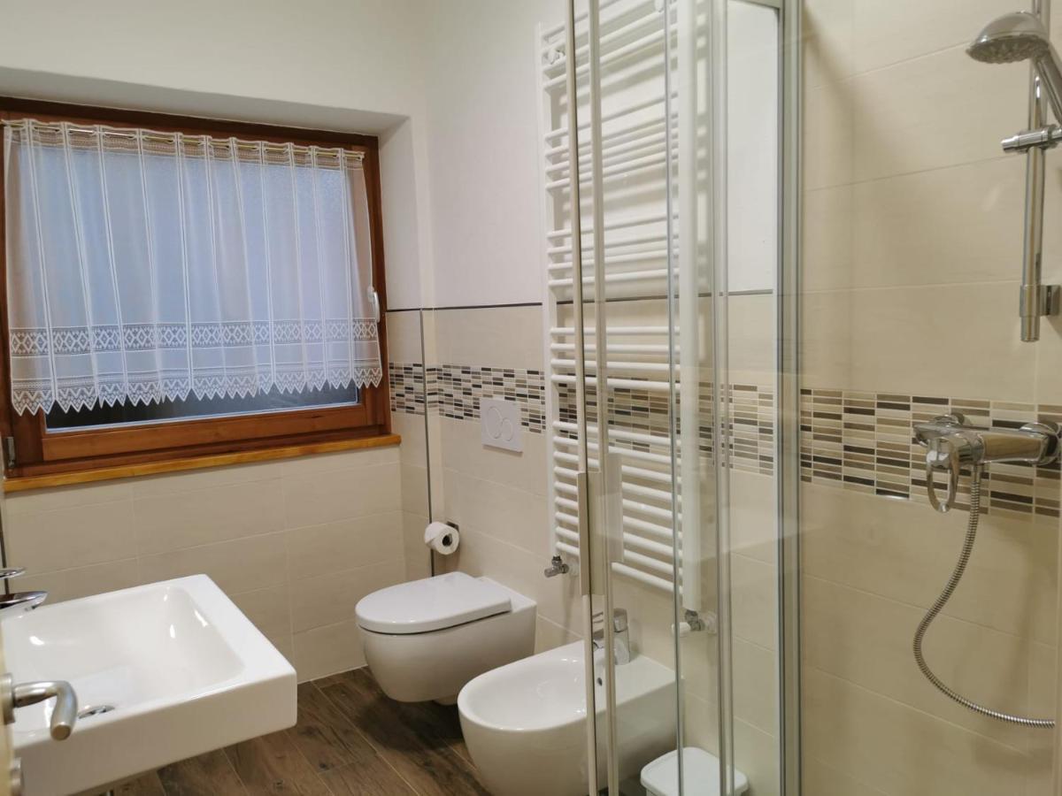 App. Monte Pore - Agriturismo La Majon Colle Santa Lucia Eksteriør billede
