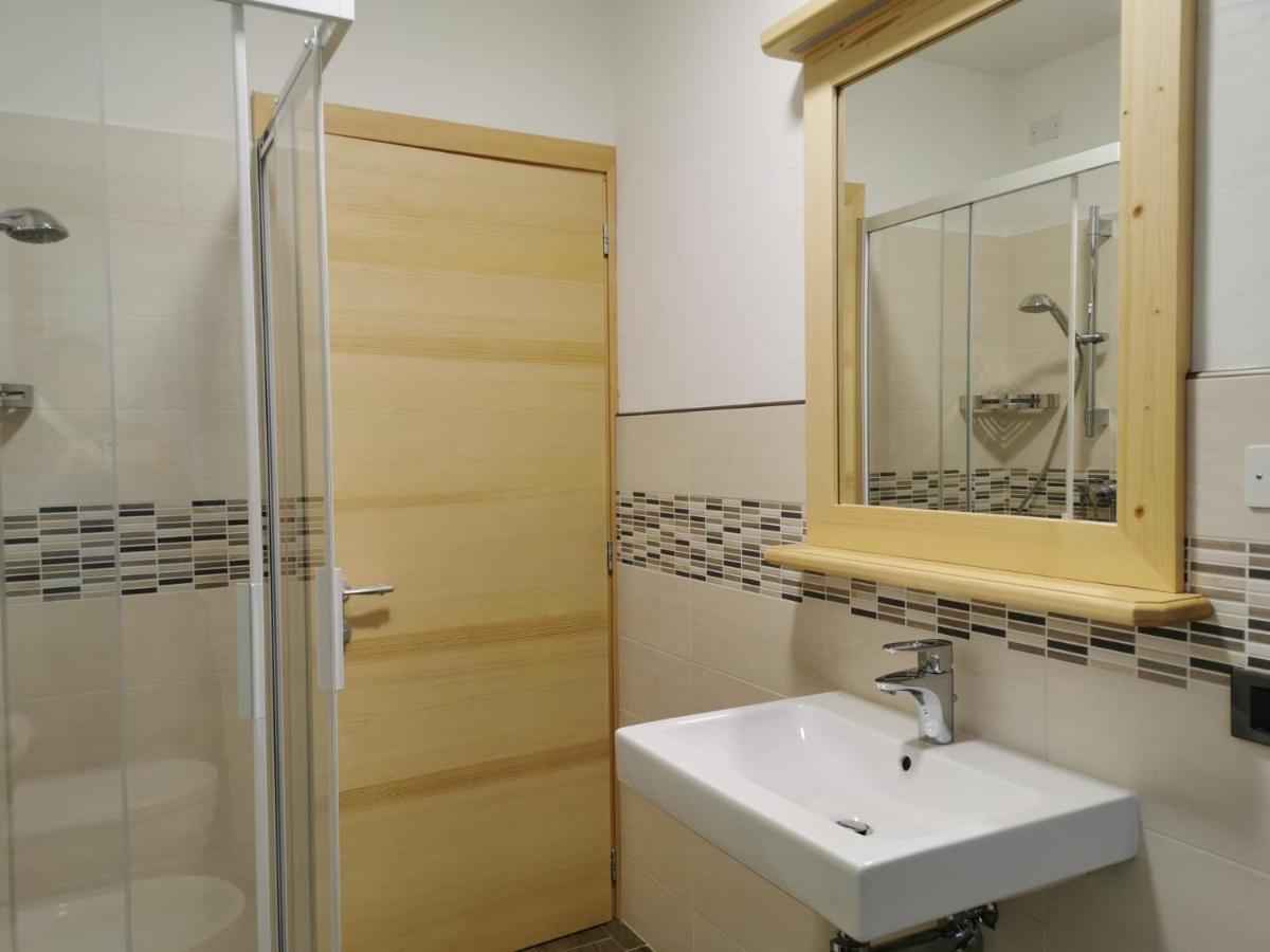 App. Monte Pore - Agriturismo La Majon Colle Santa Lucia Eksteriør billede